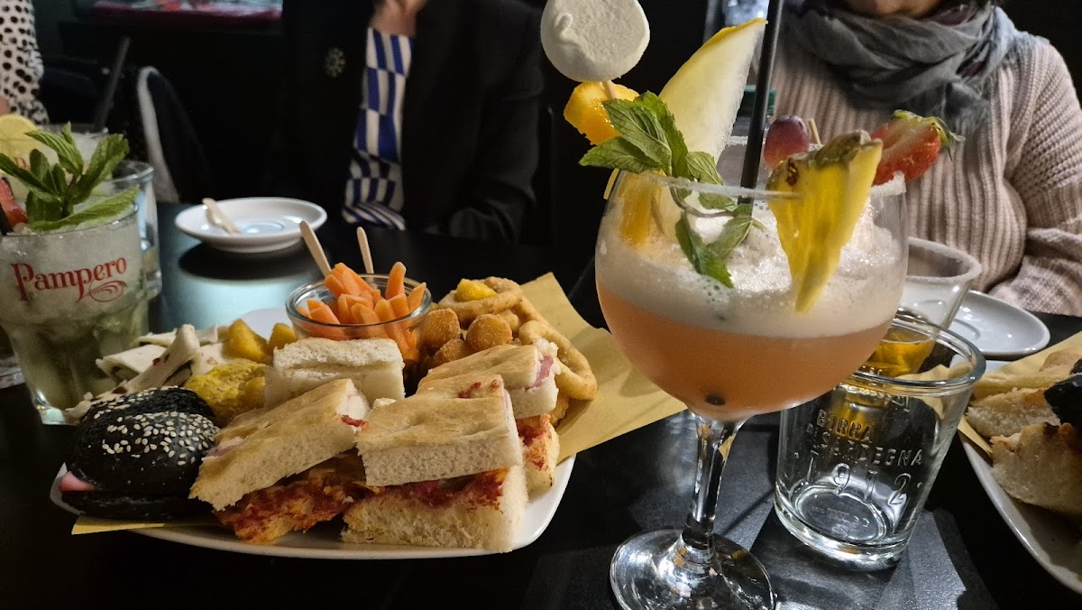 La Tosteria Photo 2