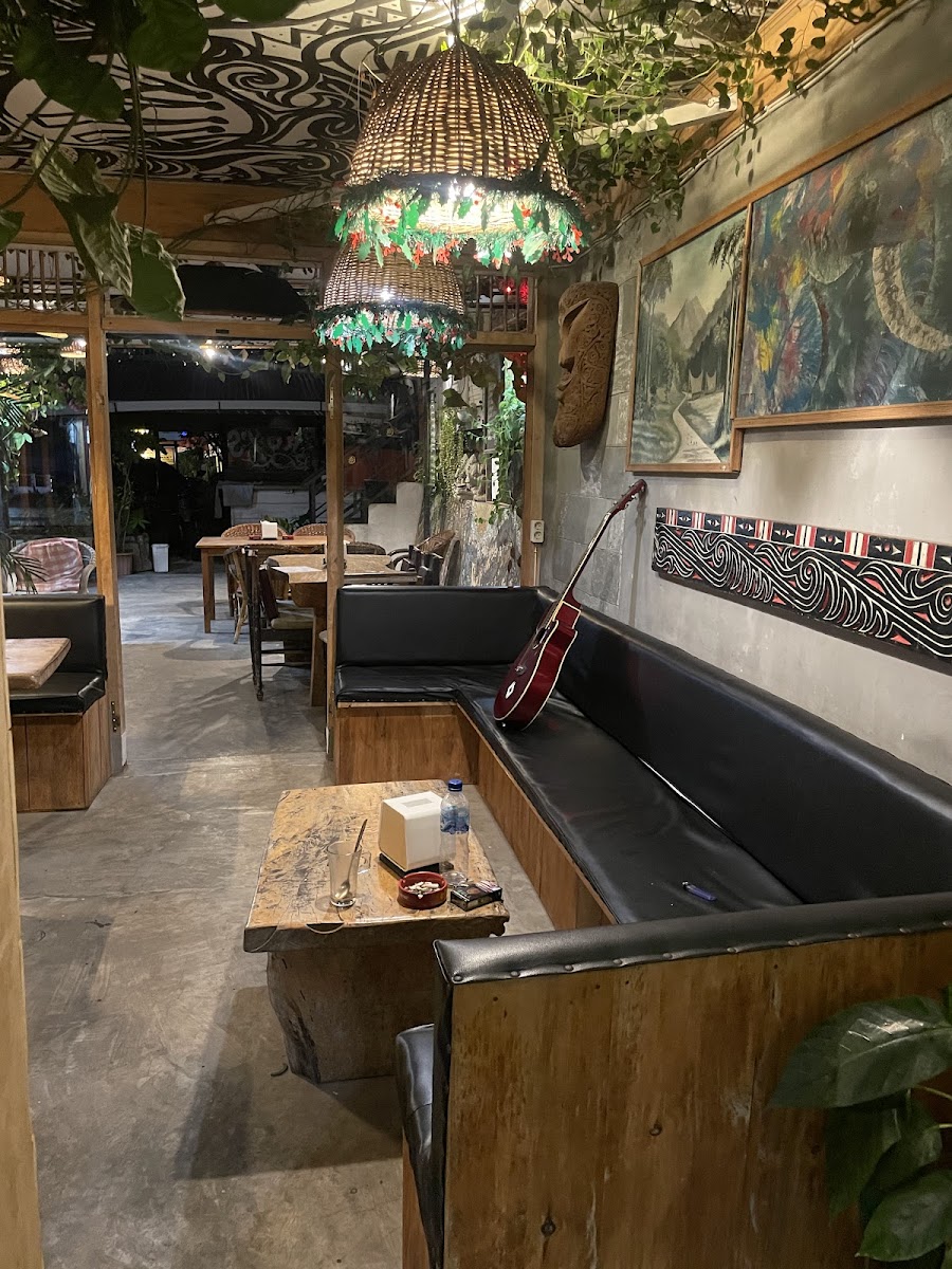 Roy's Coffee Shop Photo 3