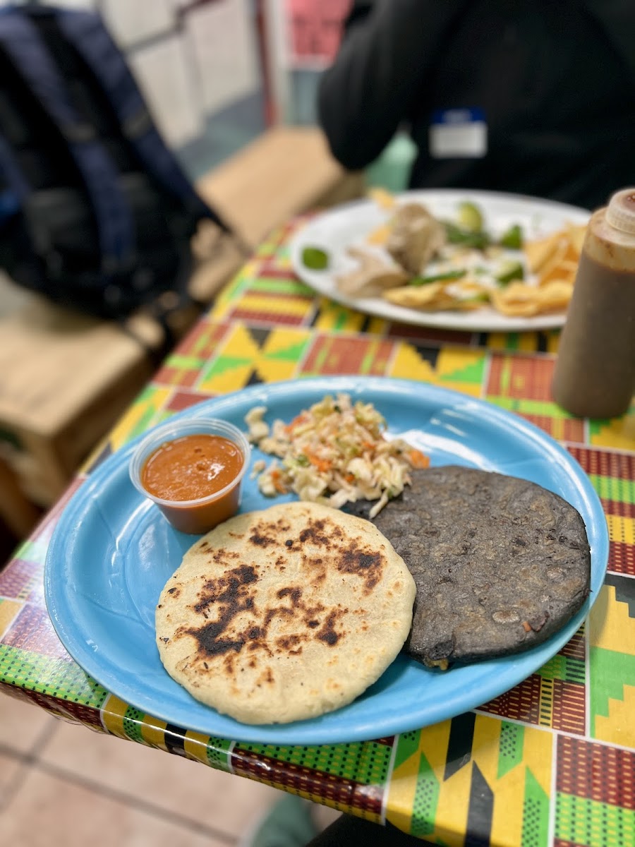 Taqueria Cancun Photo 4