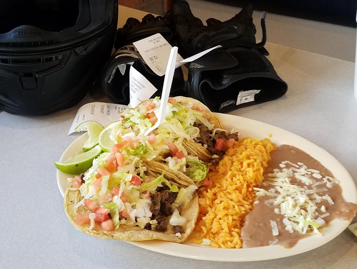 El Paraiso Mexican Restaurant Photo 7