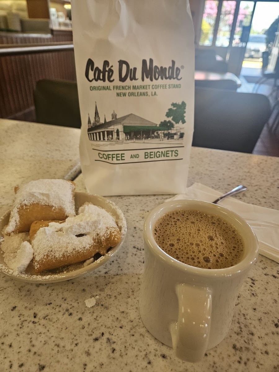 Cafe Du Monde Photo 4