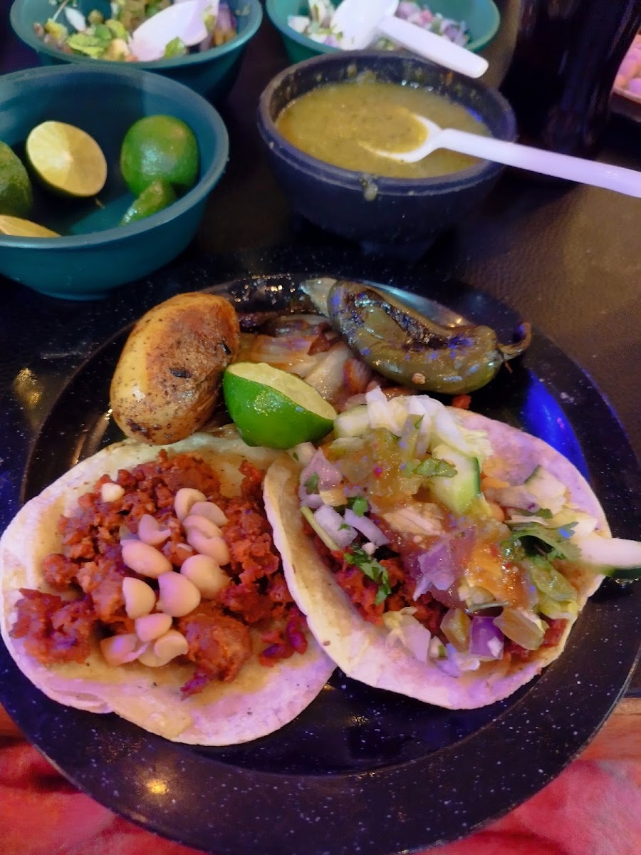 El Tapatío, taquería Photo 9