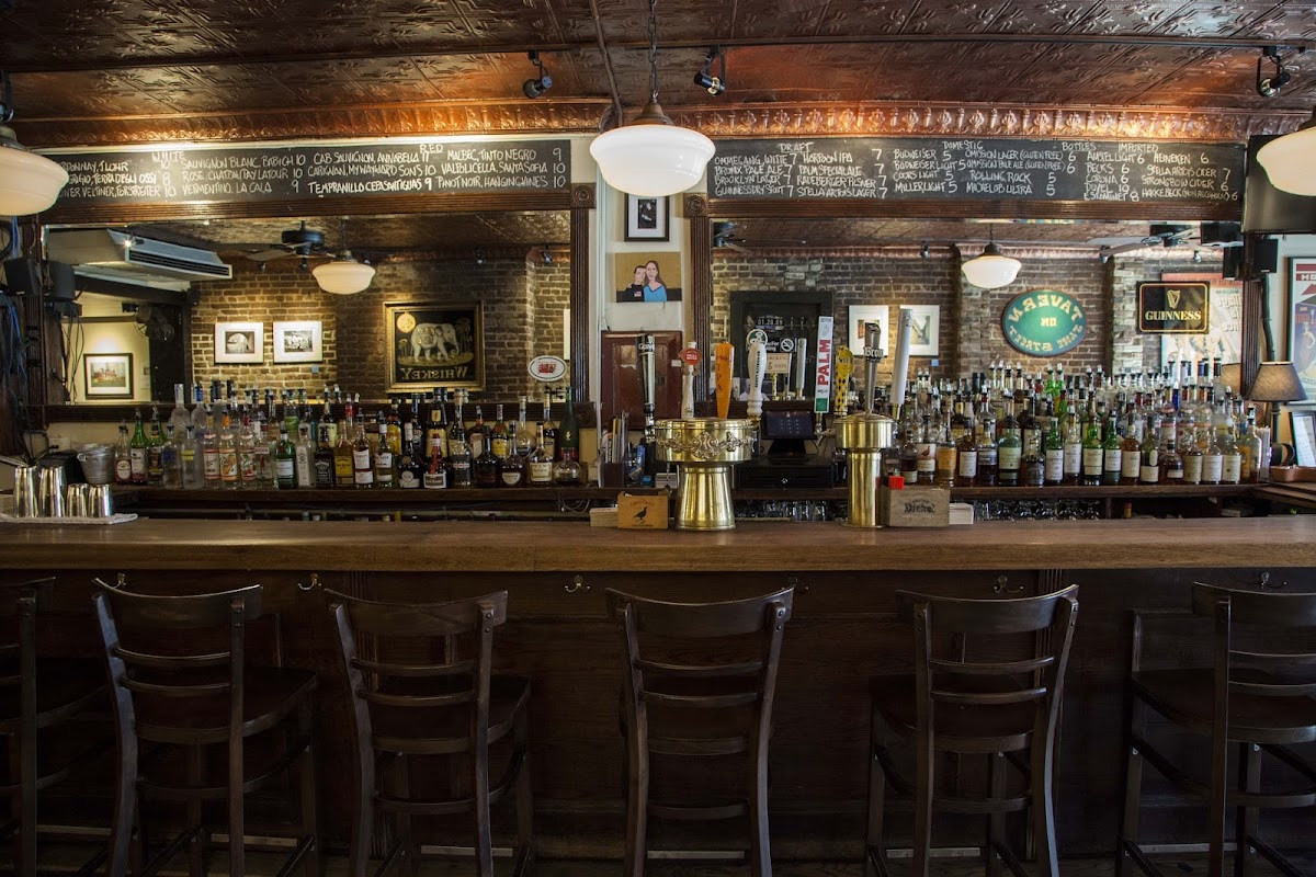 Tavern On Jane Photo 2