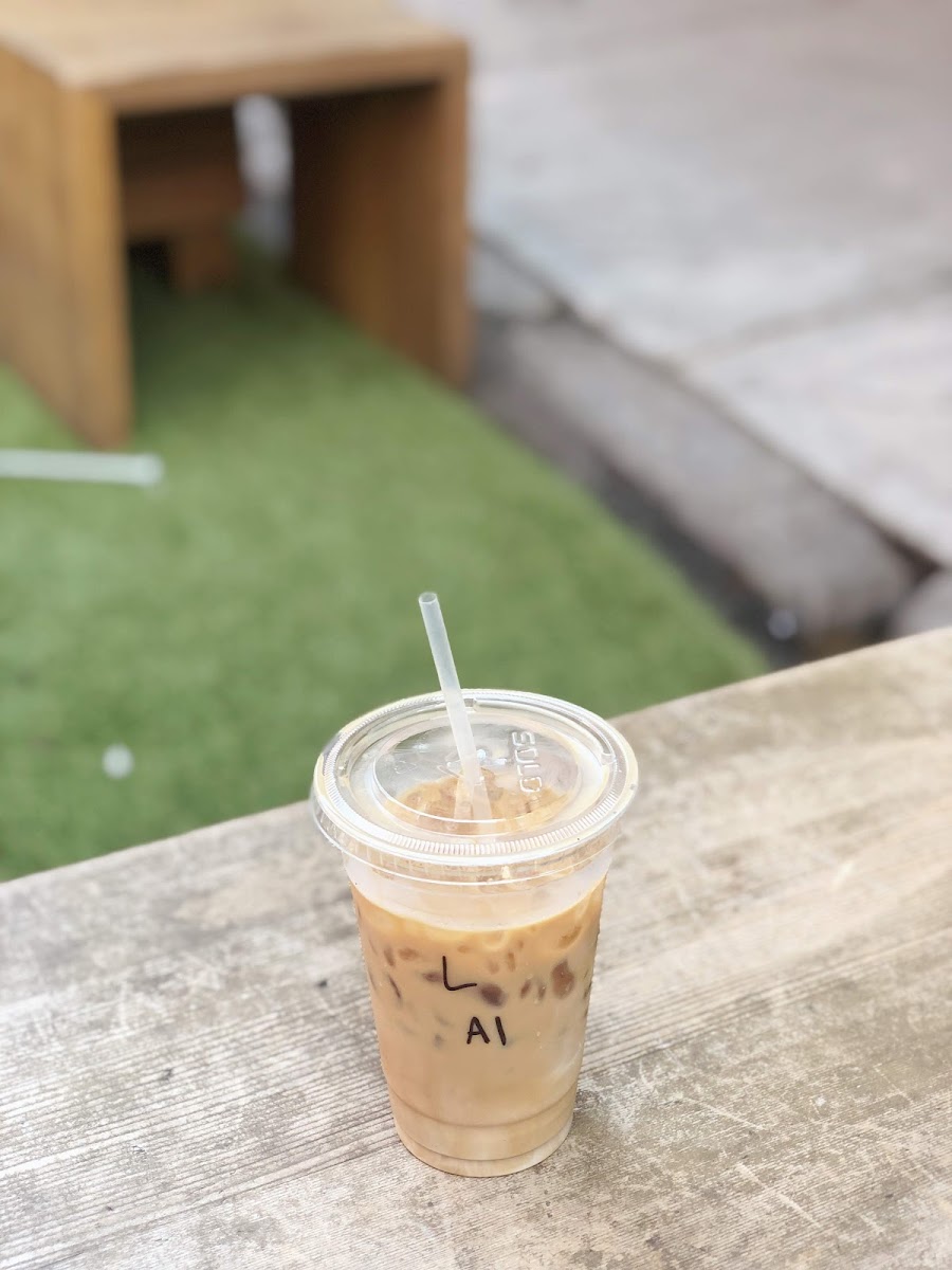 Laughing Man Cafe Photo 8