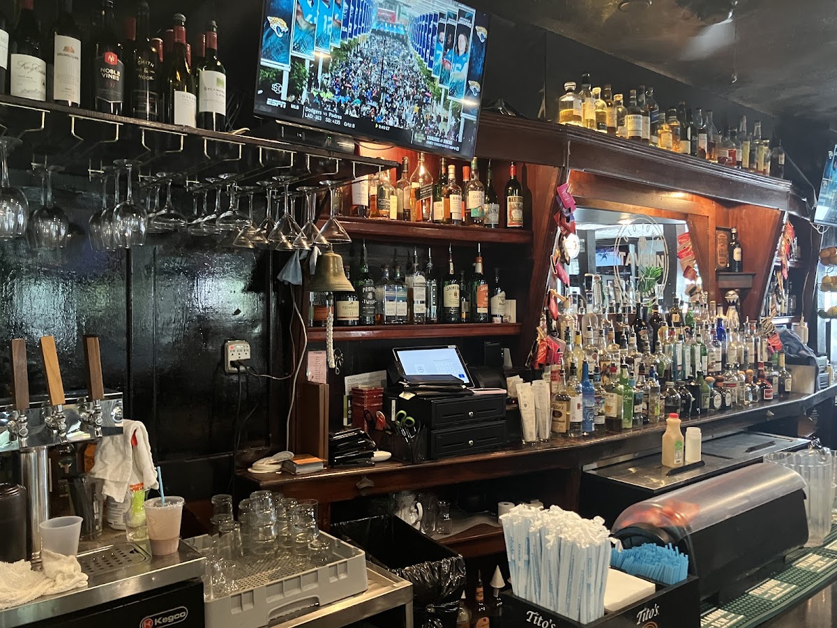 Old Town Tavern & Beer Garden Photo 3
