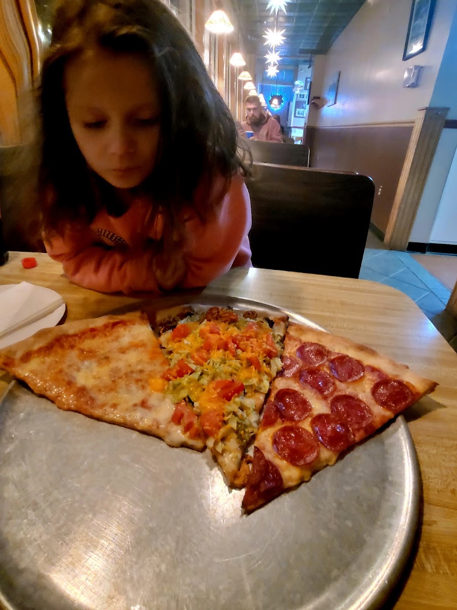 Lehigh Pizza Photo 6
