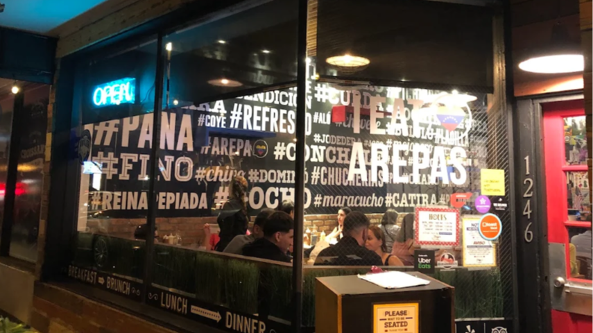 Doggi's Arepa Bar