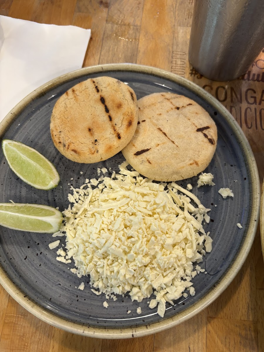 Doggi's Arepa Bar Photo 7