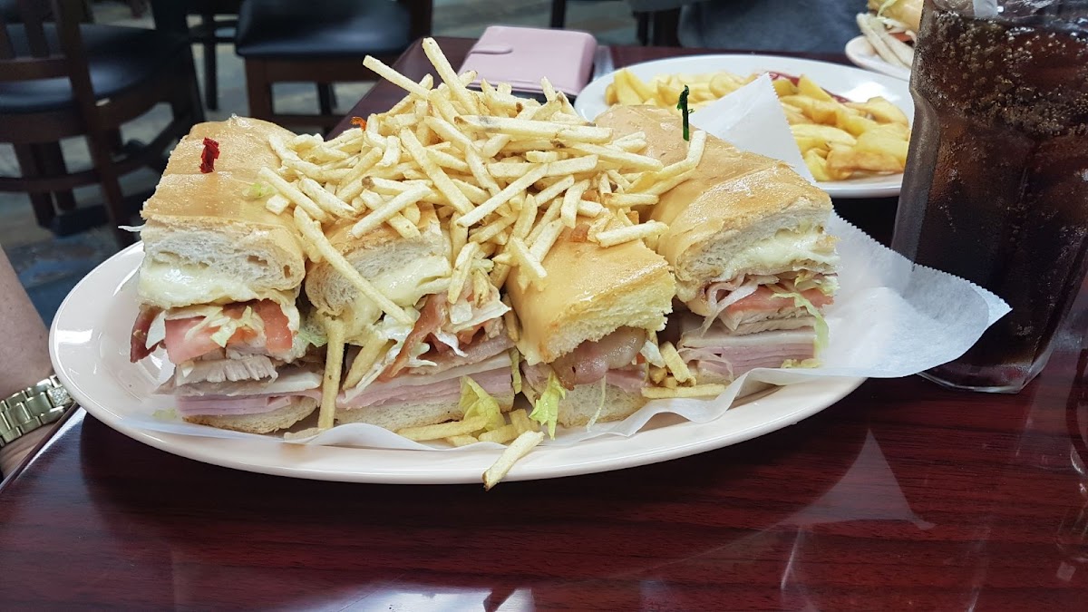 Rinconcito Cubano Photo 6