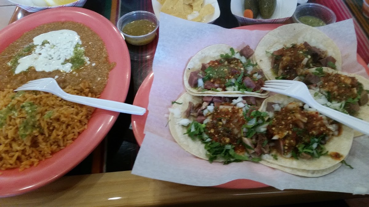 Taqueria El Burrito Photo 8