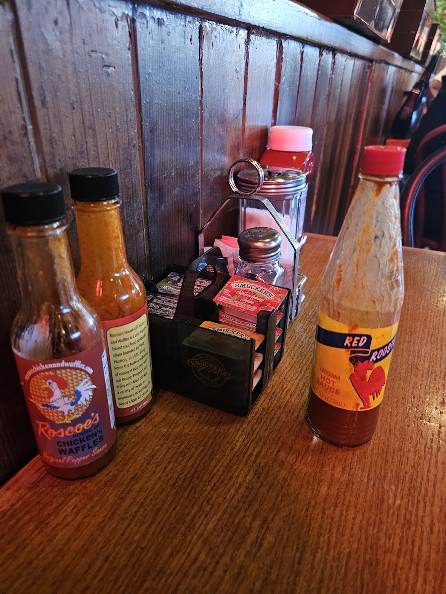 Roscoe's Chicken & Waffles Photo 6