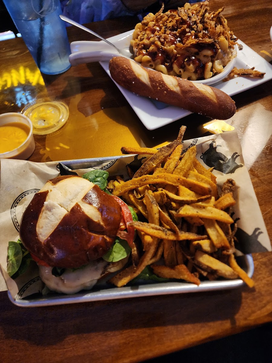 Bigham Tavern Photo 10