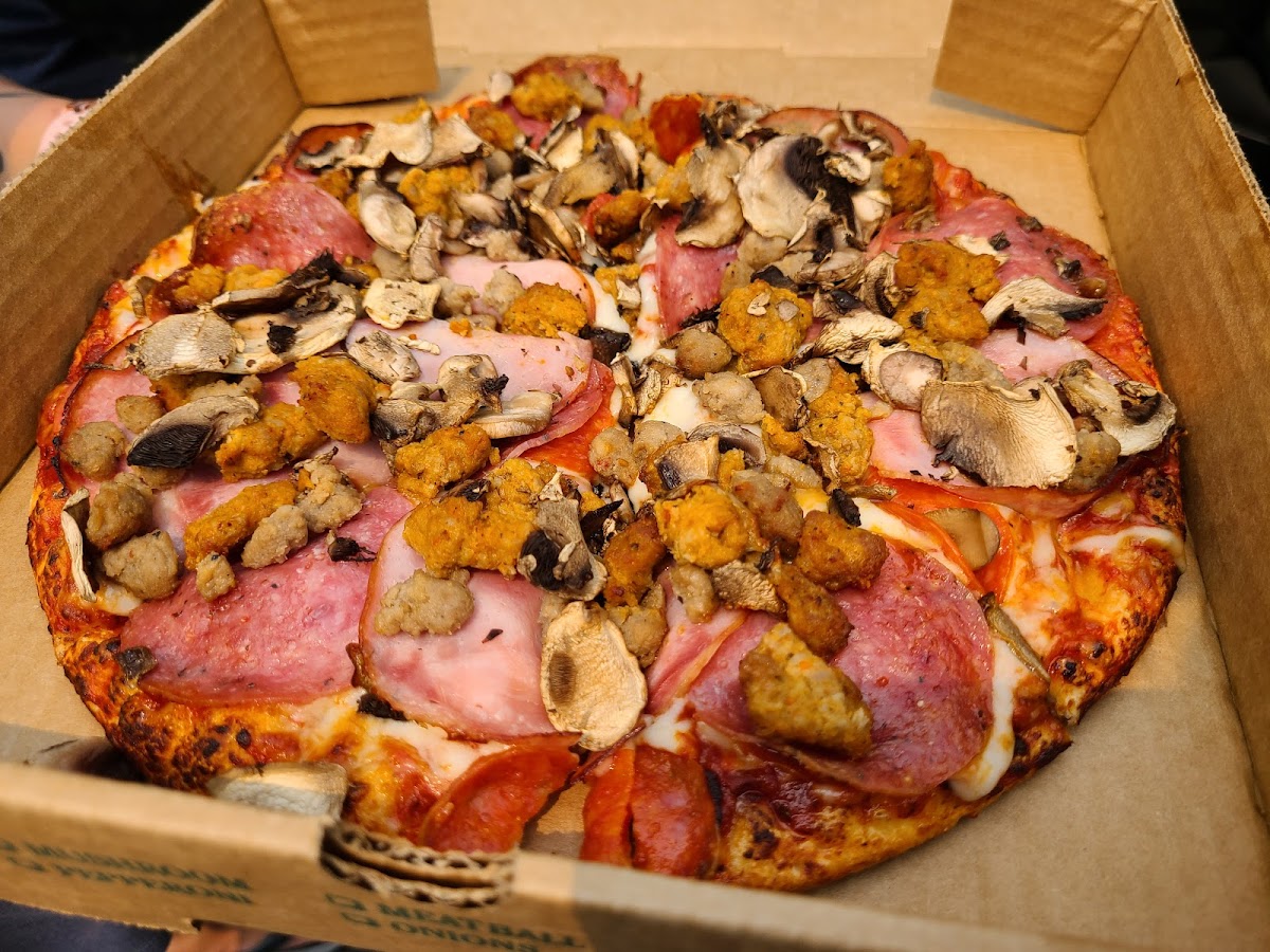 Blondie's Pizza Photo 7