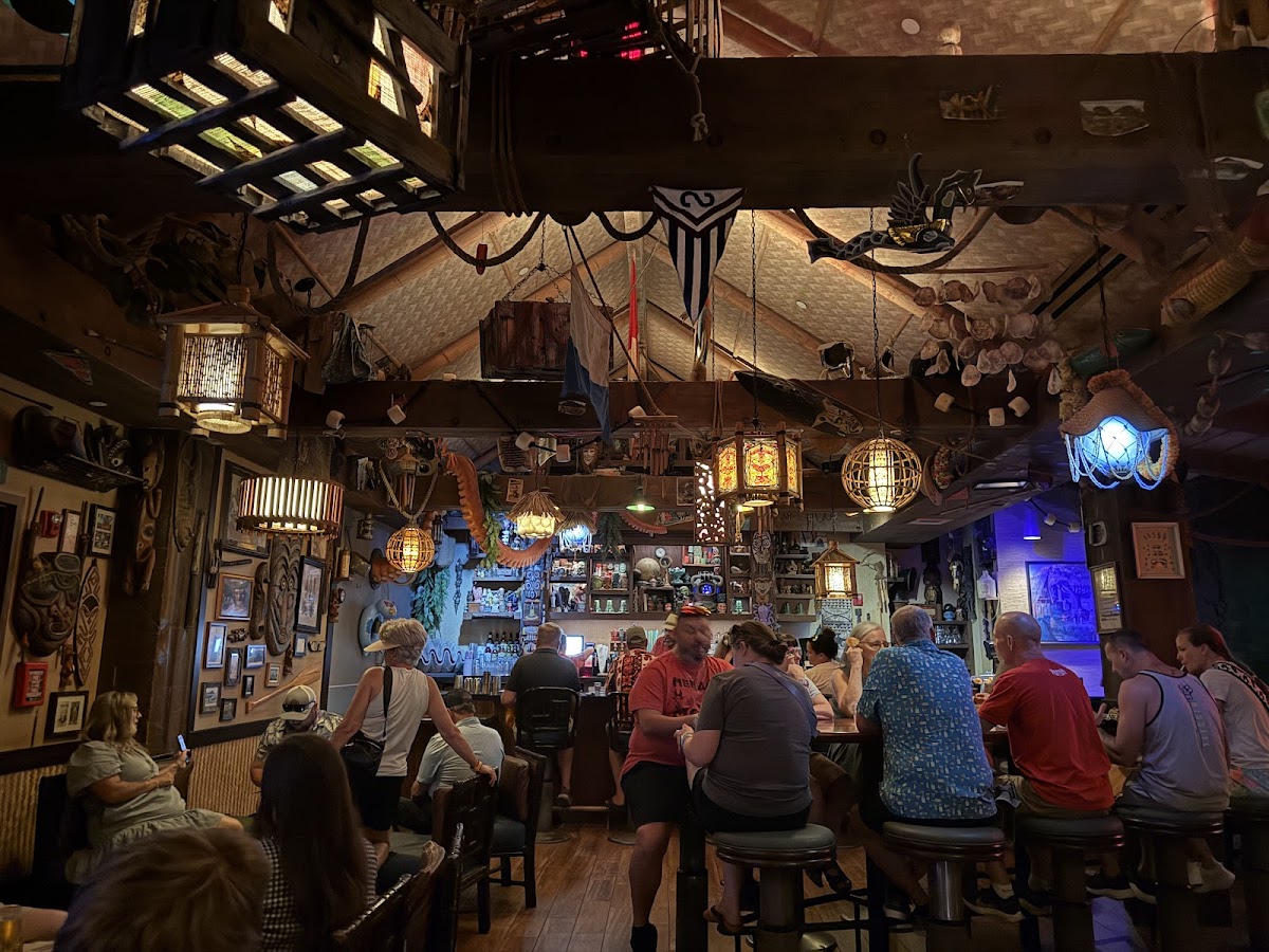 Trader Sam's Grog Grotto Photo 3