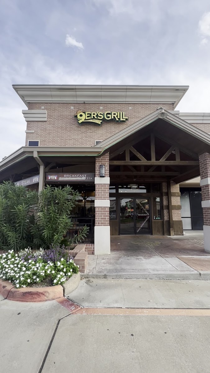 9er's Grill Photo 2