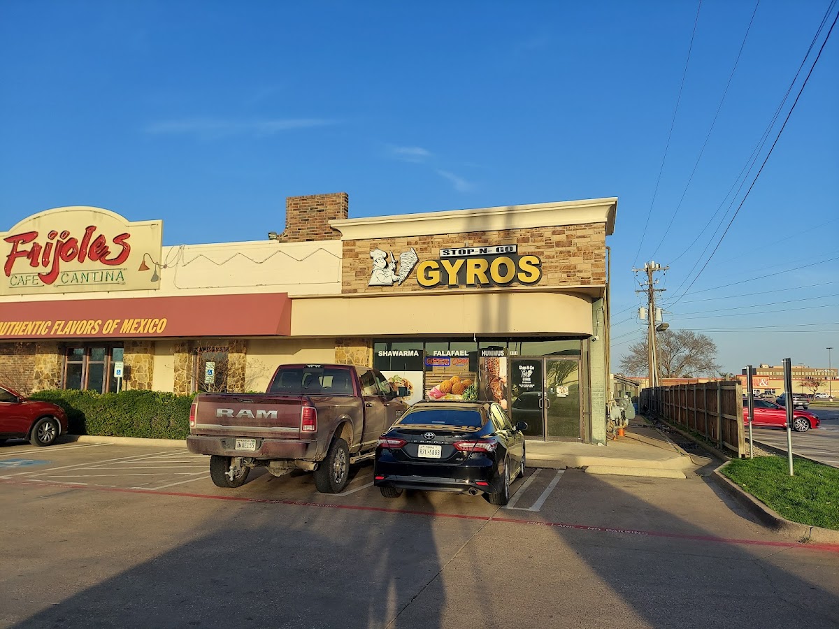 Stop-N-Go Gyros