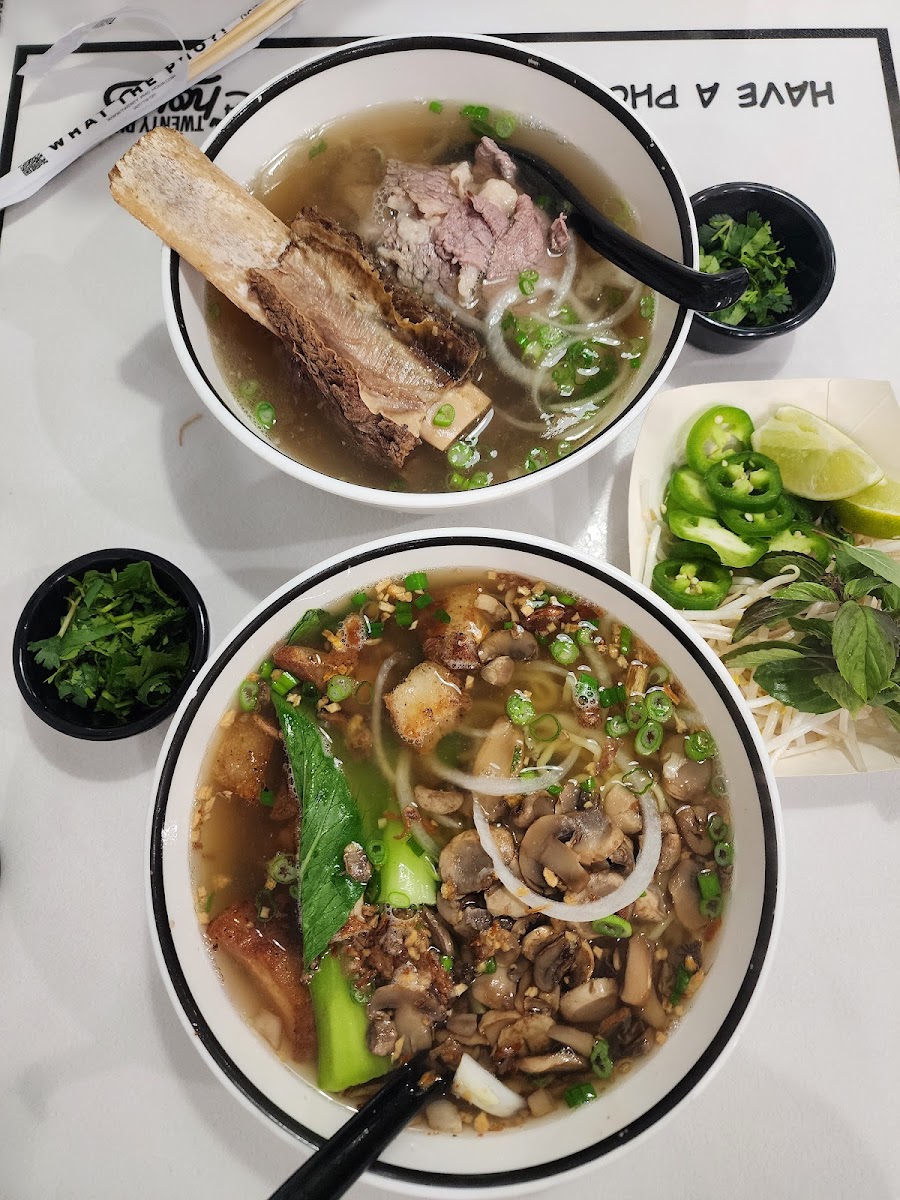 Twenty Pho Hour Photo 5