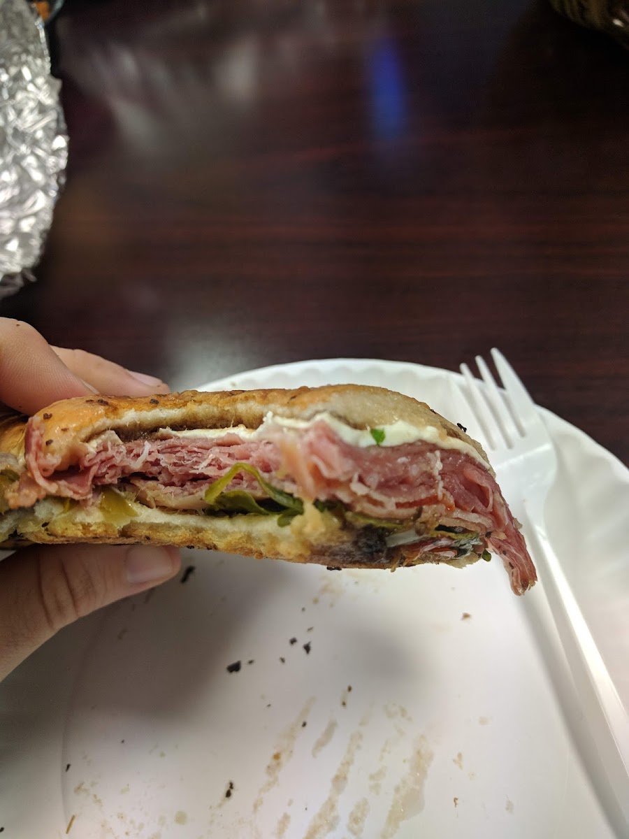Towne Deli & Pizzeria Photo 10