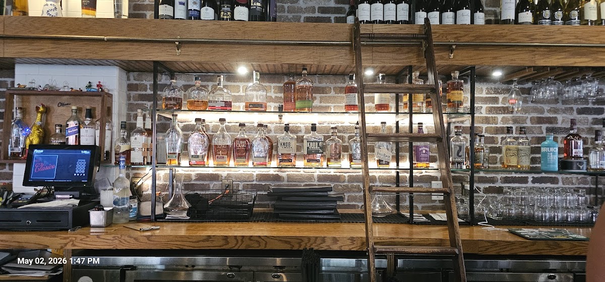 Clasico Italian Chophouse Photo 3