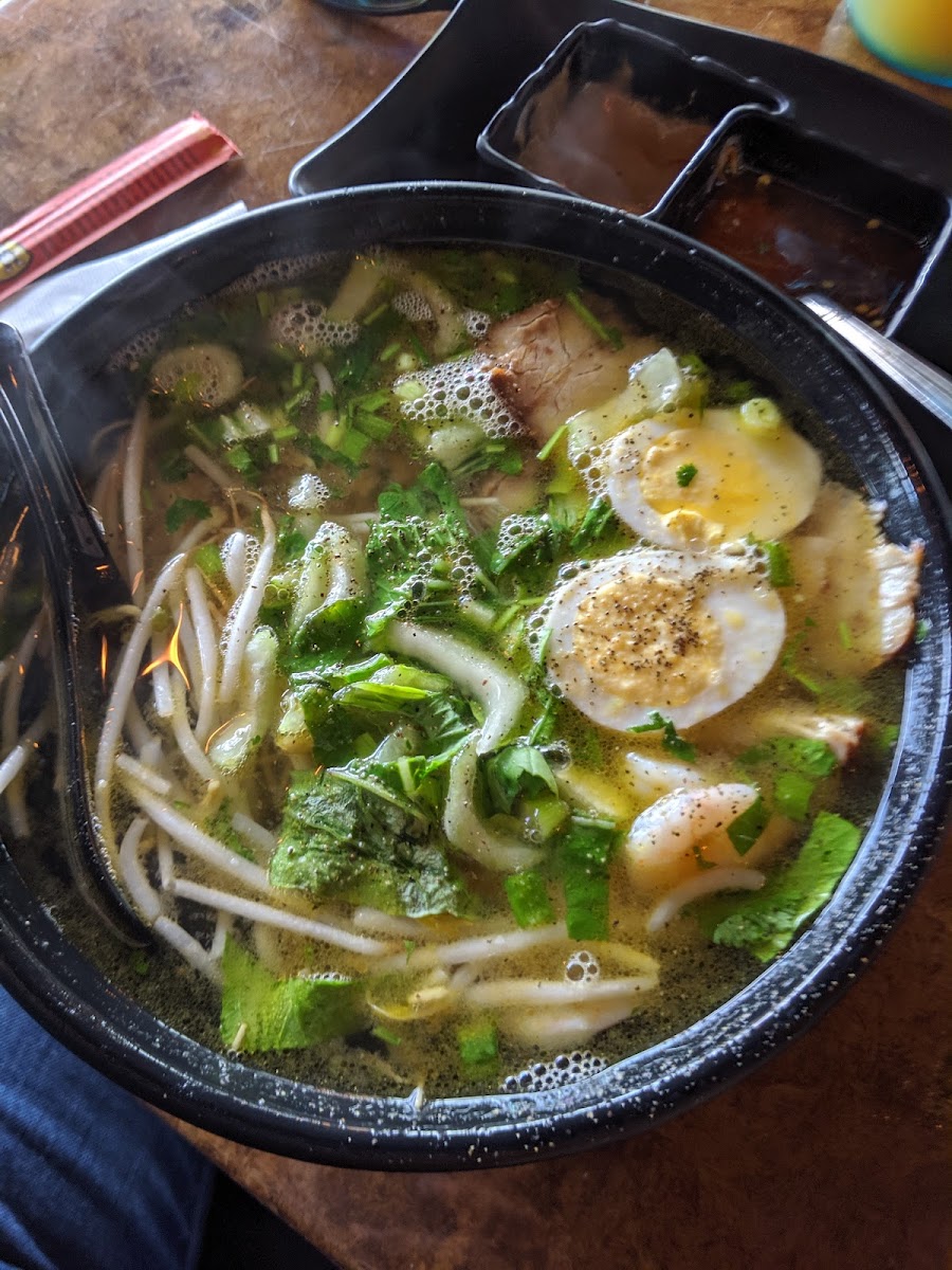 DaLat Vietnamese Restaurant and Bar Photo 7