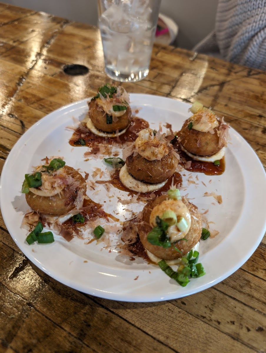 Piranha Izakaya Photo 8
