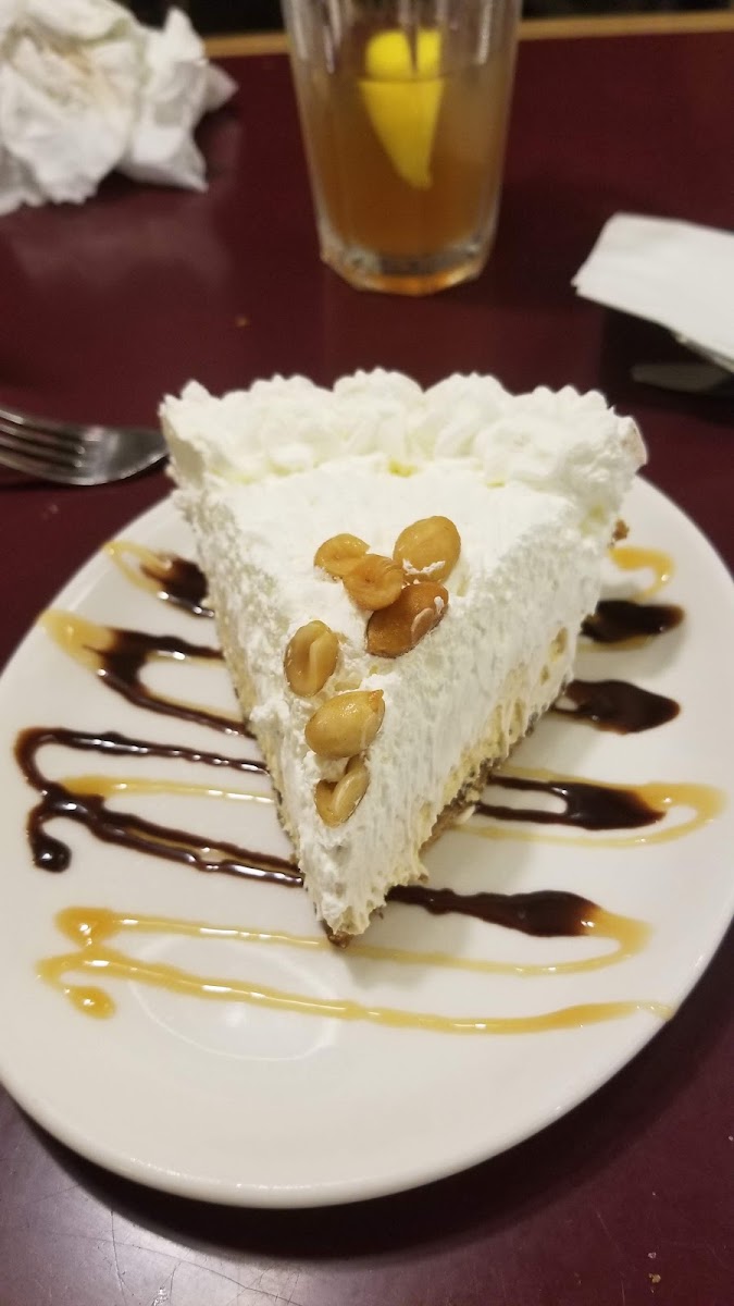 Shari's Cafe and Pies Photo 5