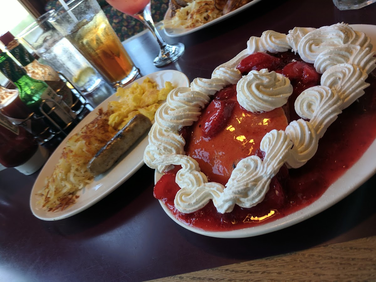Shari's Cafe and Pies Photo 9