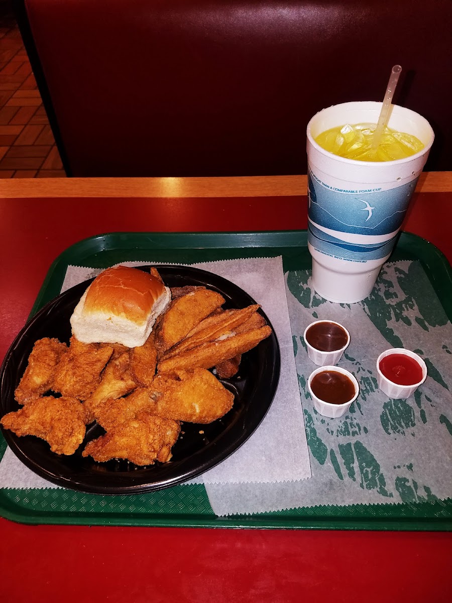 Mountain Fried Chicken Photo 8
