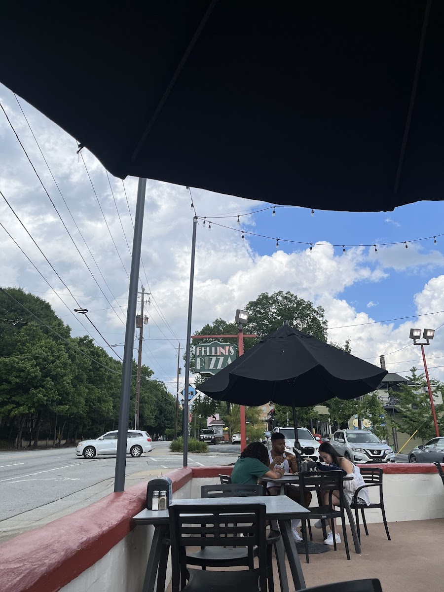 La Fonda Latina