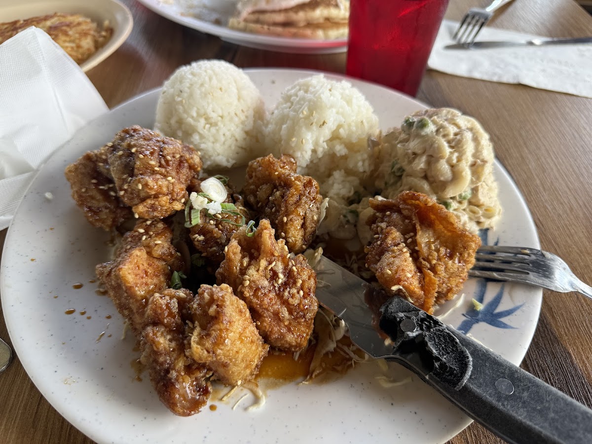 Hawaiian Style Cafe Hilo Photo 5