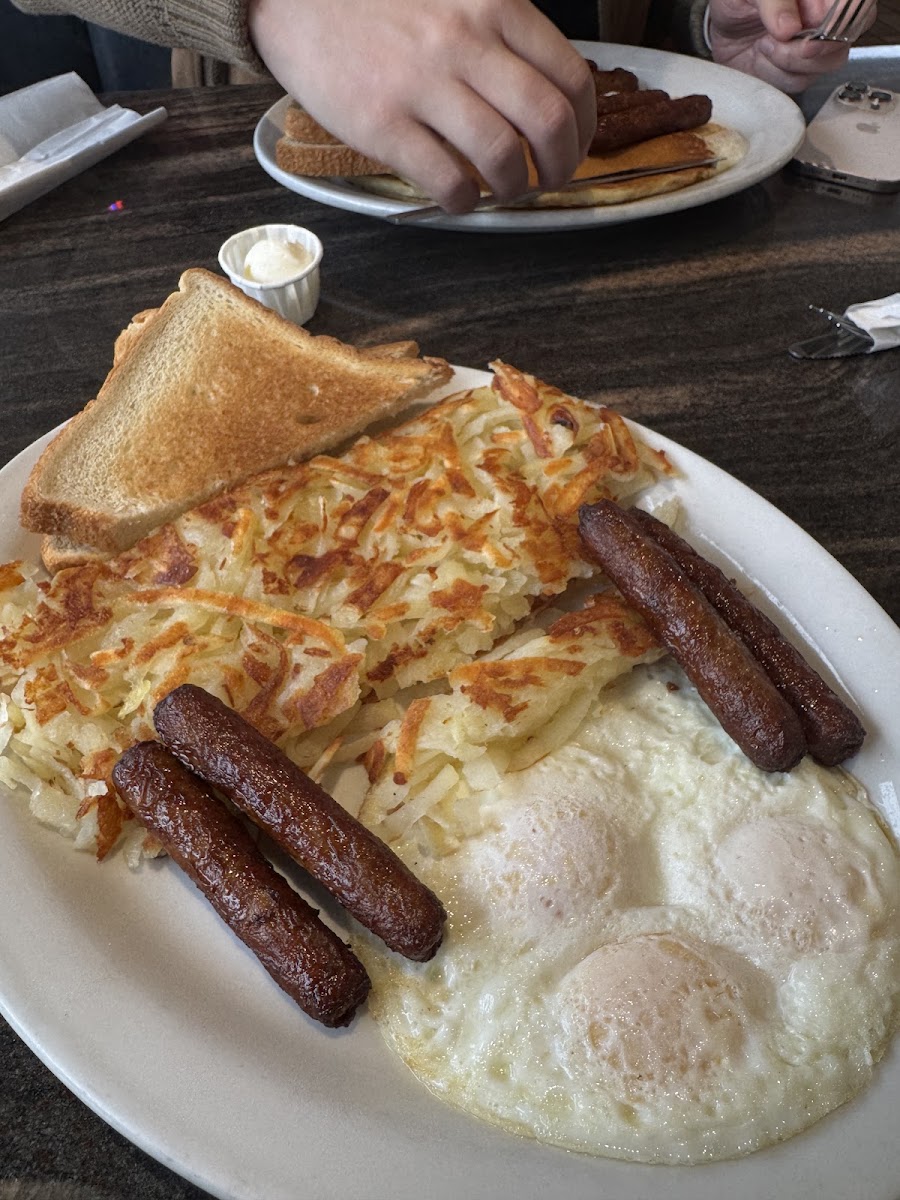 Golden Eagle Restaurant Photo 5