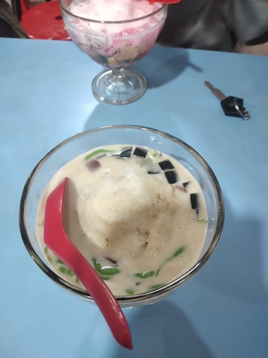 Es Campur Nyonya Photo 5