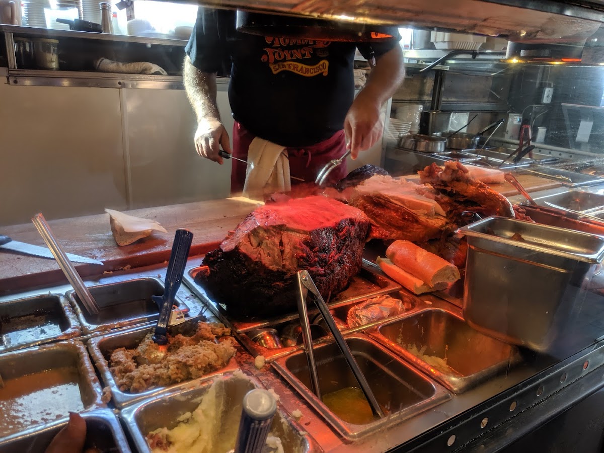Tommy's Joynt Photo 8