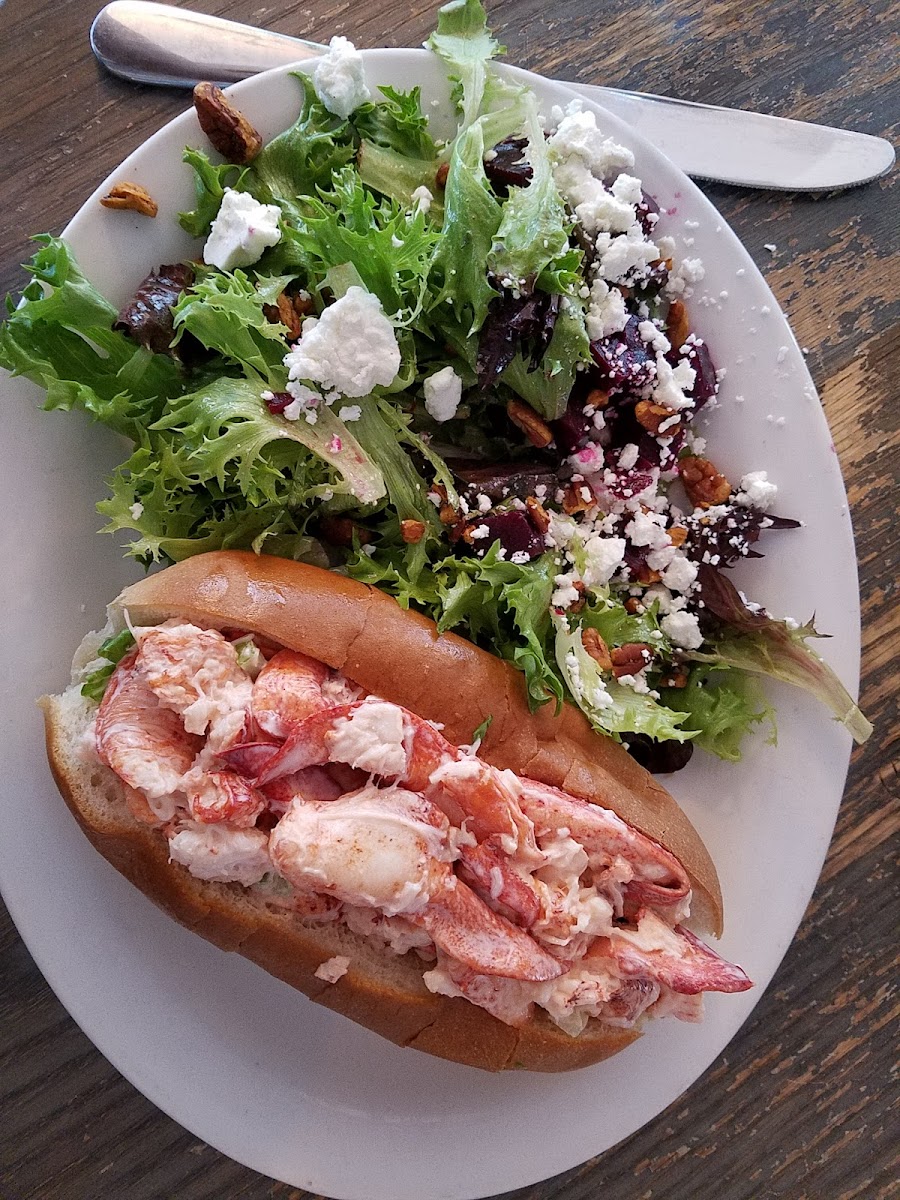 Matunuck Oyster Bar Photo 6