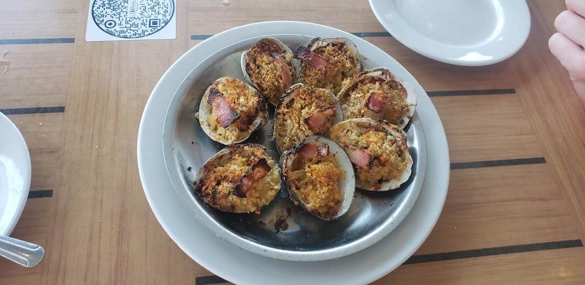 Matunuck Oyster Bar Photo 8