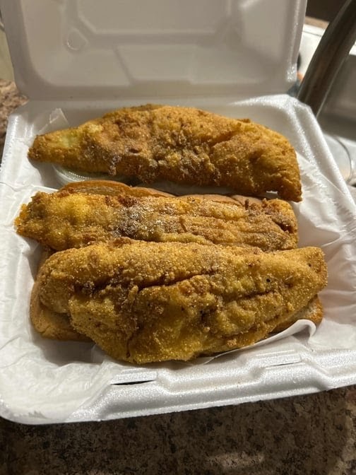 Fish & More Restaurant Photo 4