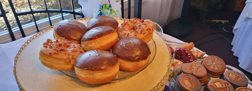 The Donut House Photo 7