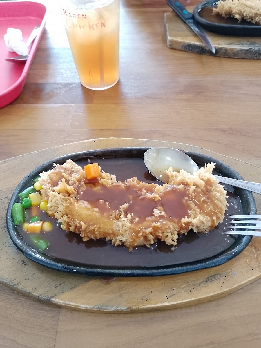 Olive Fried Chicken Wirotaman Photo 6