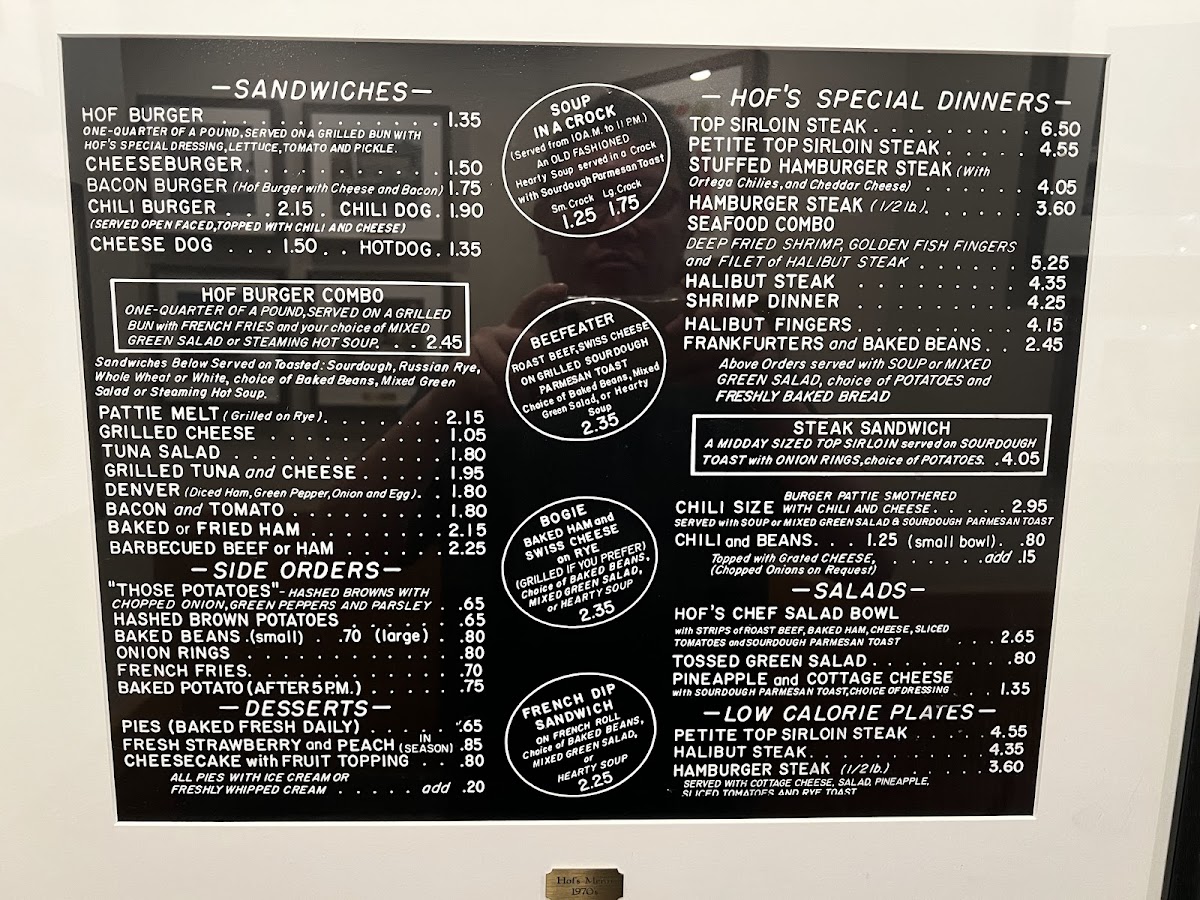 Hof's Hut Restaurant & Bakery Photo Menu 7