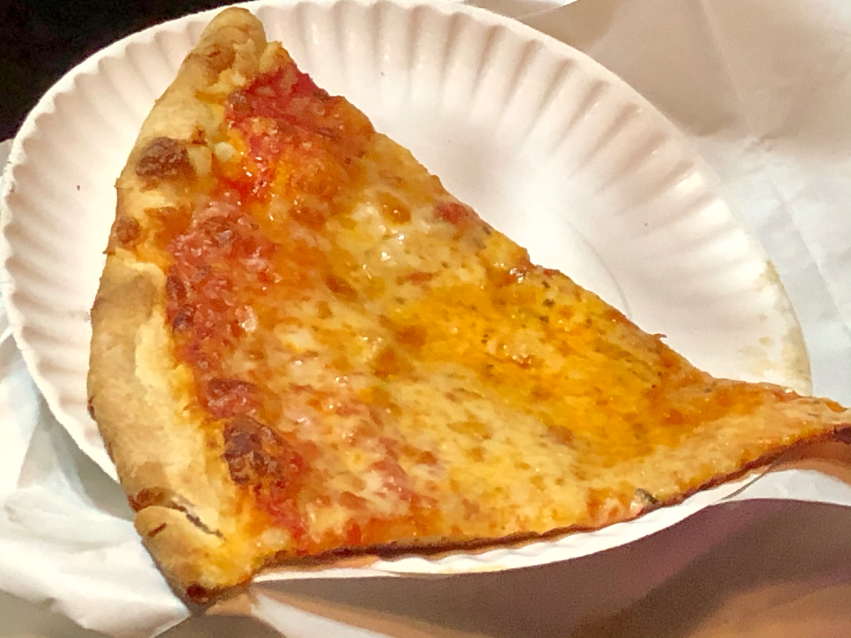 Frank's Pizza & Restaurant Photo 5