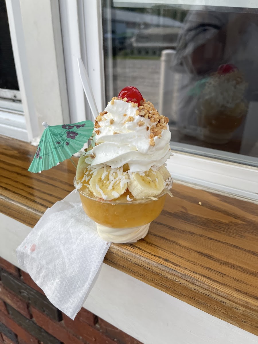 Yorkie's Grille & Custard Photo 10