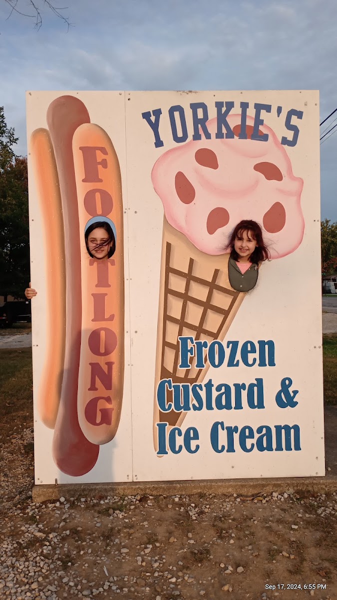 Yorkie's Grille & Custard Photo 3