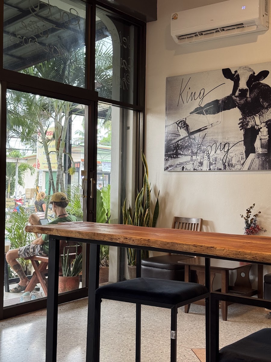 Rocky Coffee Photo 6
