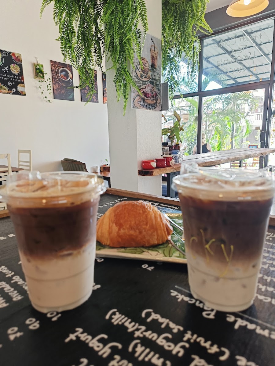 Rocky Coffee Photo 8