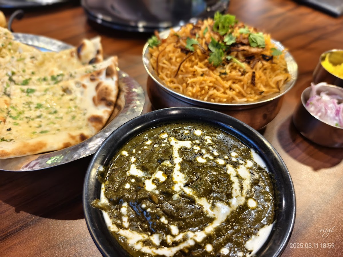 Madras Darbar Restaurant & Banquet Hall Photo 6