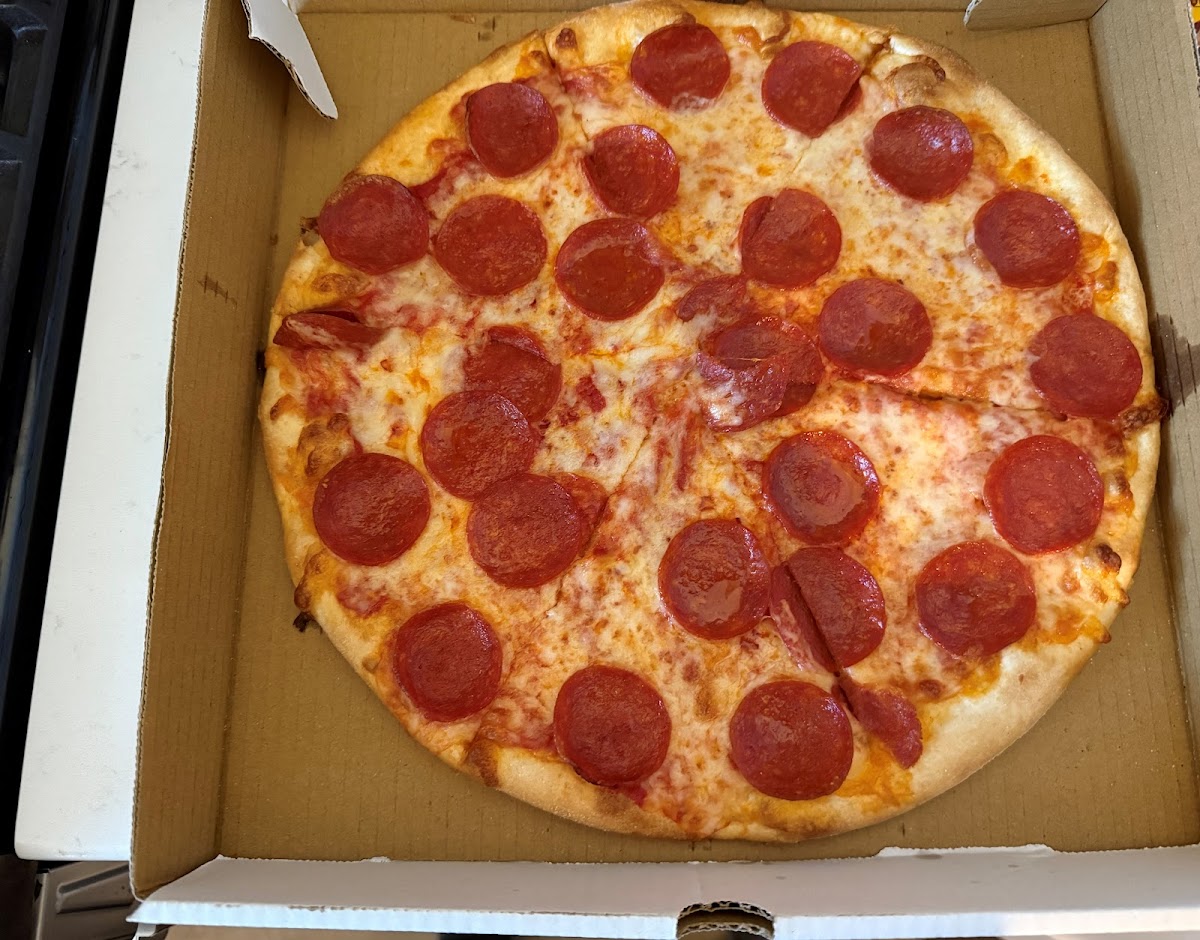 Mary's Pizza at Leaning Tree