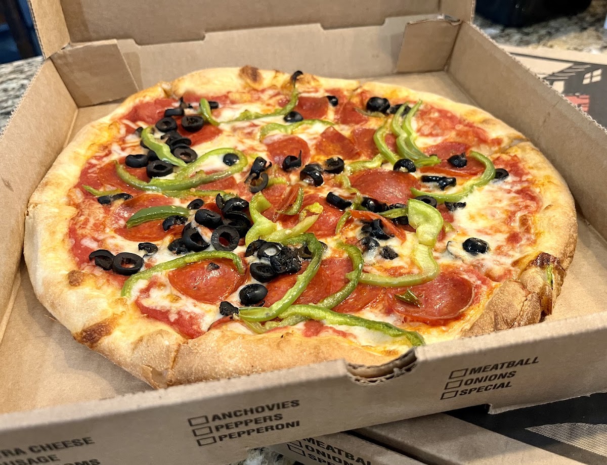 Mary's Pizza at Leaning Tree Photo 9