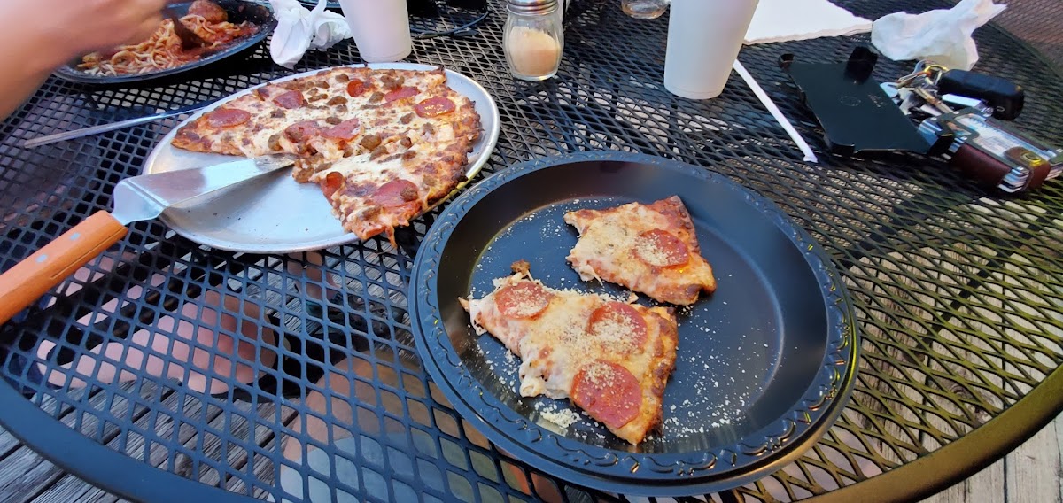 Dock D's Pizza and Patio Photo 9