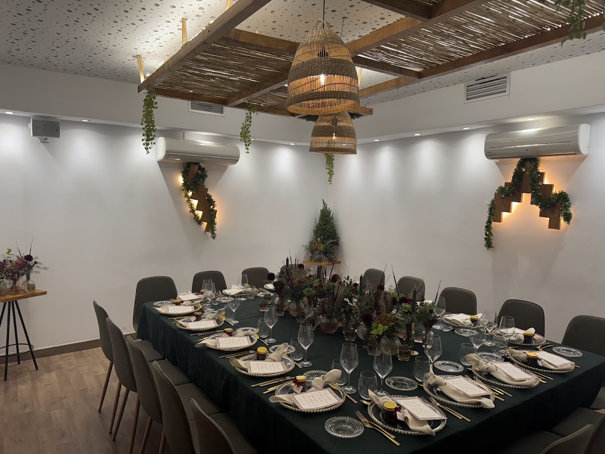 RESTAURANTE BODEGA Y MAR