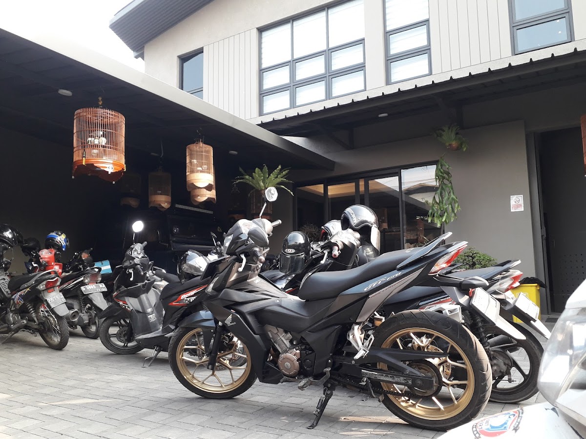Bakso Alam Infinity Bandung Photo 4